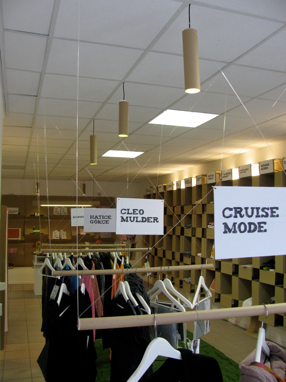 3_Neighbourhood_Store___Wai_Seu_Chan.jpg